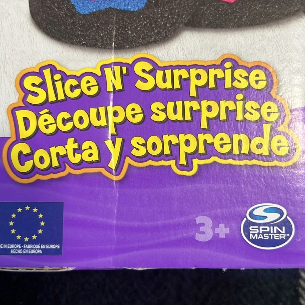 Slice N' Surprise Kinetic Sand Set - Multicolor-NIB